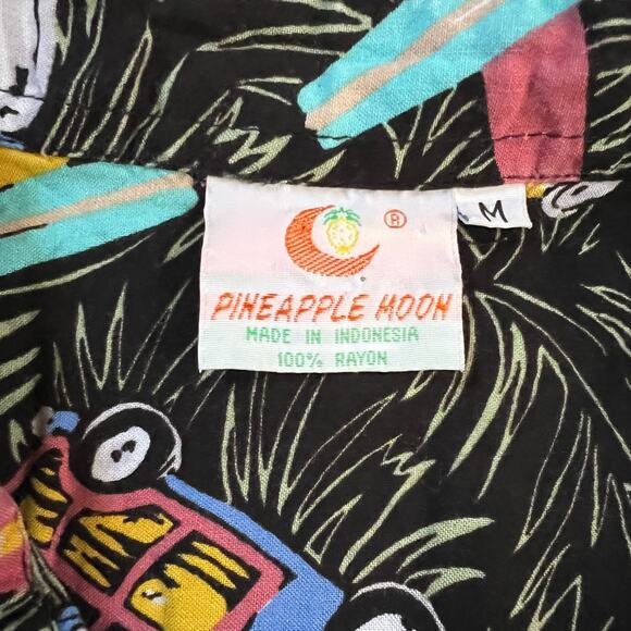 Vintage Pineapple Moon Hawaiian Shirt M | 90s Surf Cars Rayon Aloha Retro Black - Picture 6 of 8